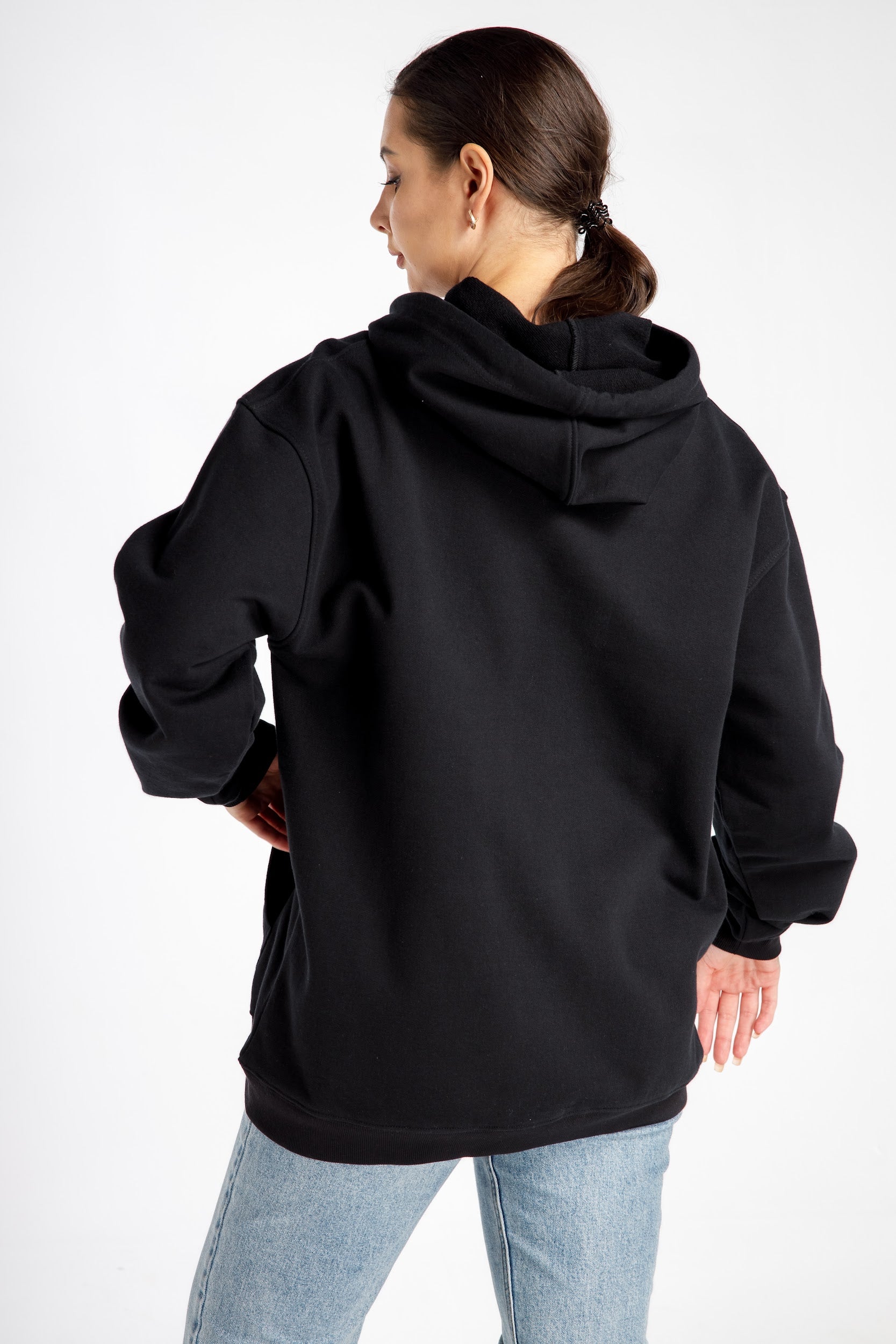 Women’s Hoodie – Stylish Black – Back View, Comfortable Oversized Fit